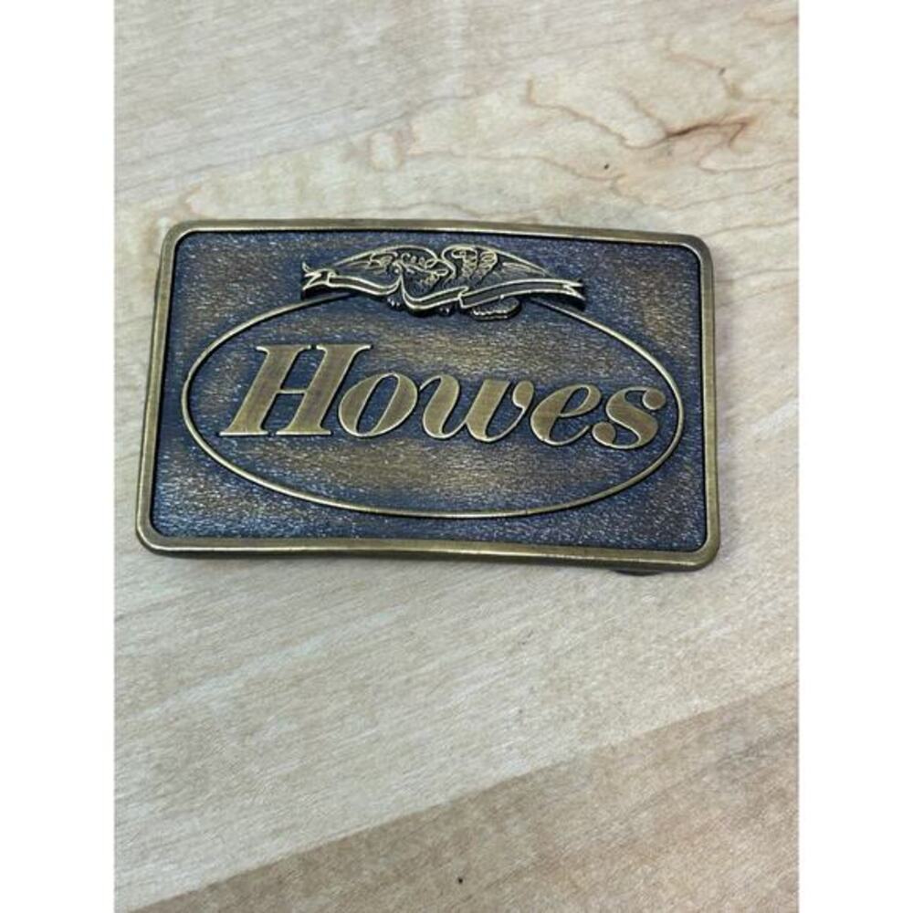 Vintage Howes Oil Companyā Belt Buckle Vintage